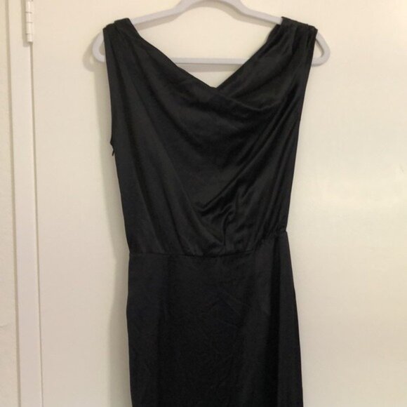 new NONchalant Label Dinah One Shoulder Dress in Black maxi satin slit gown - Picture 6 of 8